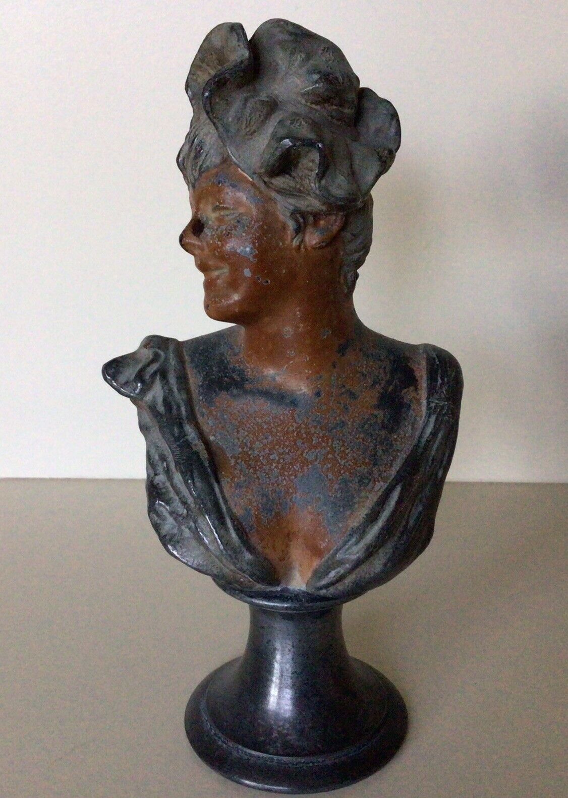 Vintage Georges Van Der Straeten Belgian Figurine