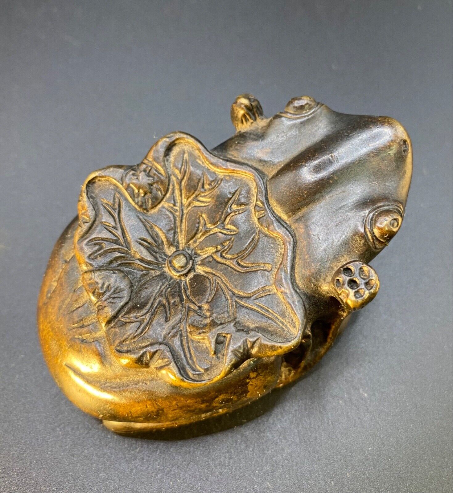 Antique Bronze Frog Lotus Paperweight - Stunning Artwork
