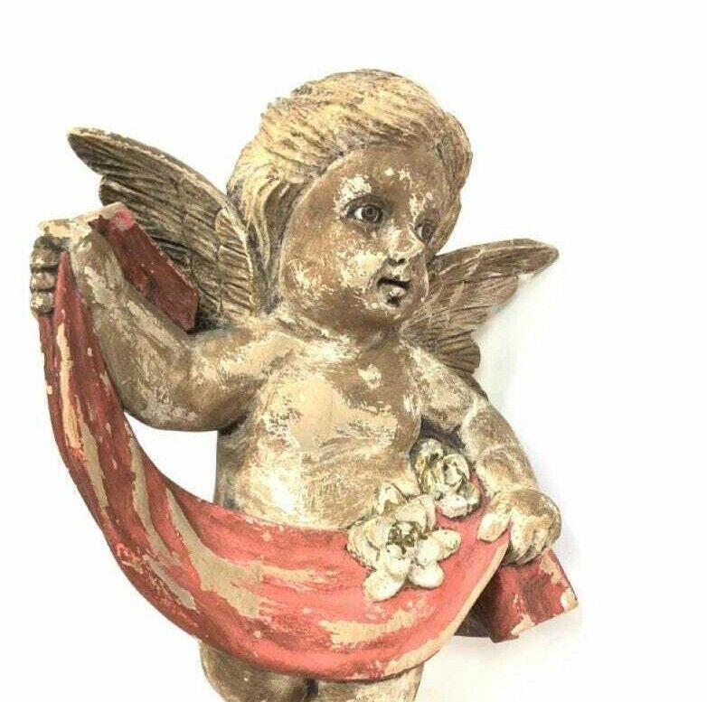 Angel figurine from the Baroque era