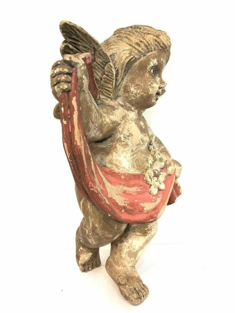 Angel figurine from the Baroque era
