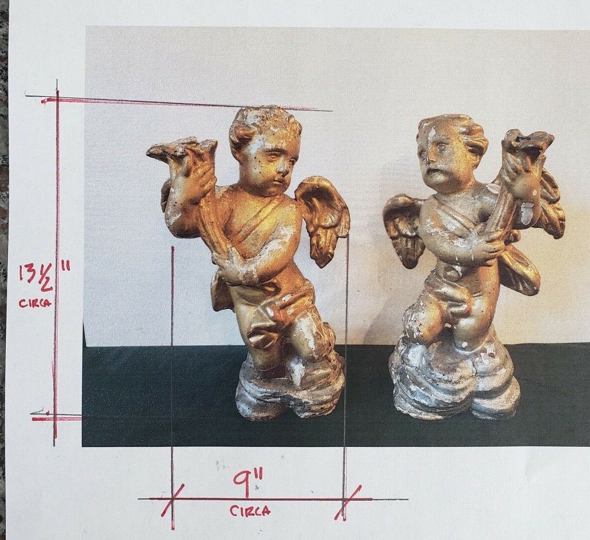 Italian Antique Pair of Angels Sculpture in Gold Leaf