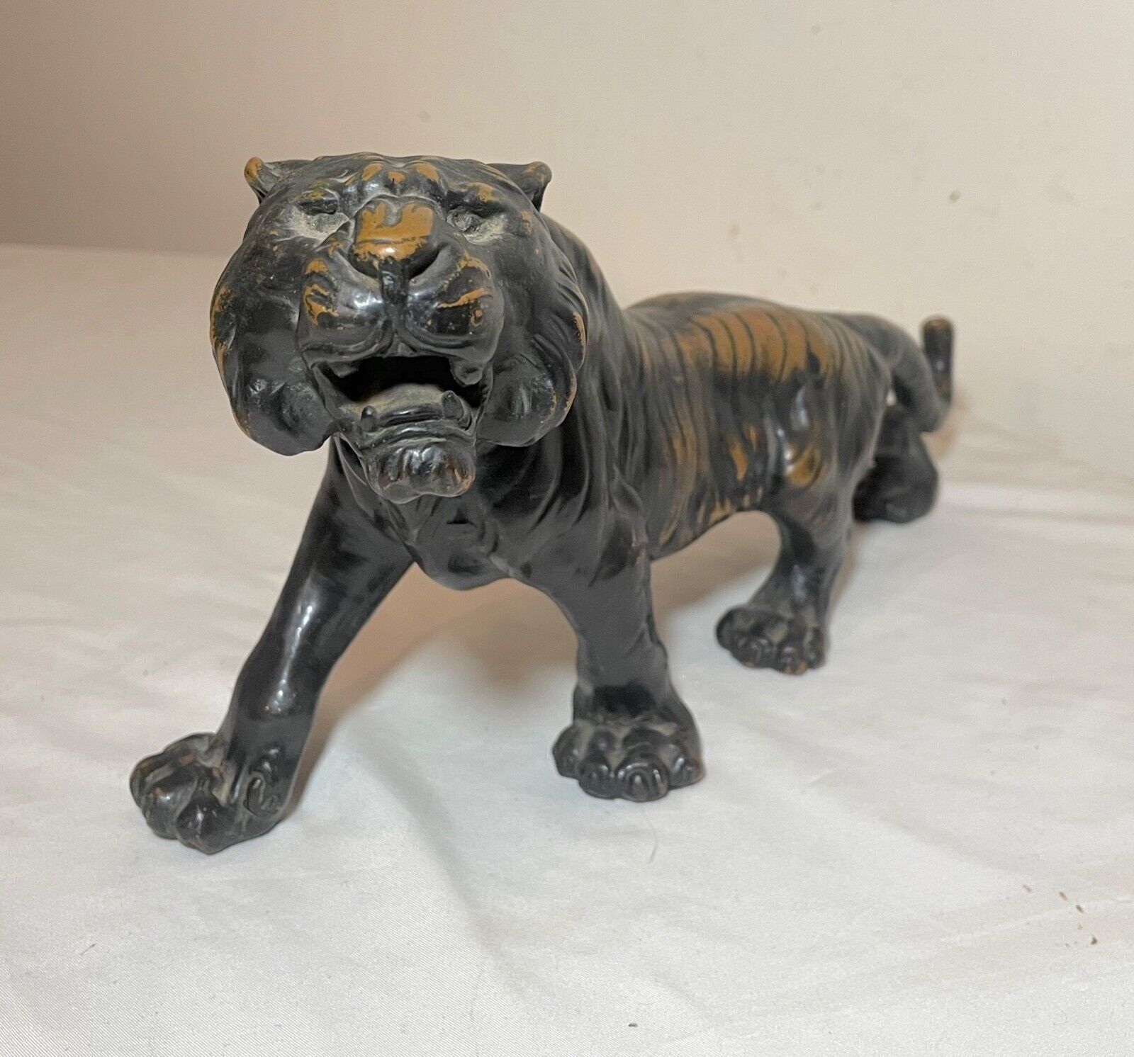 1800's Bronze Clad Tiger Lion Statue Sculpture/Typography