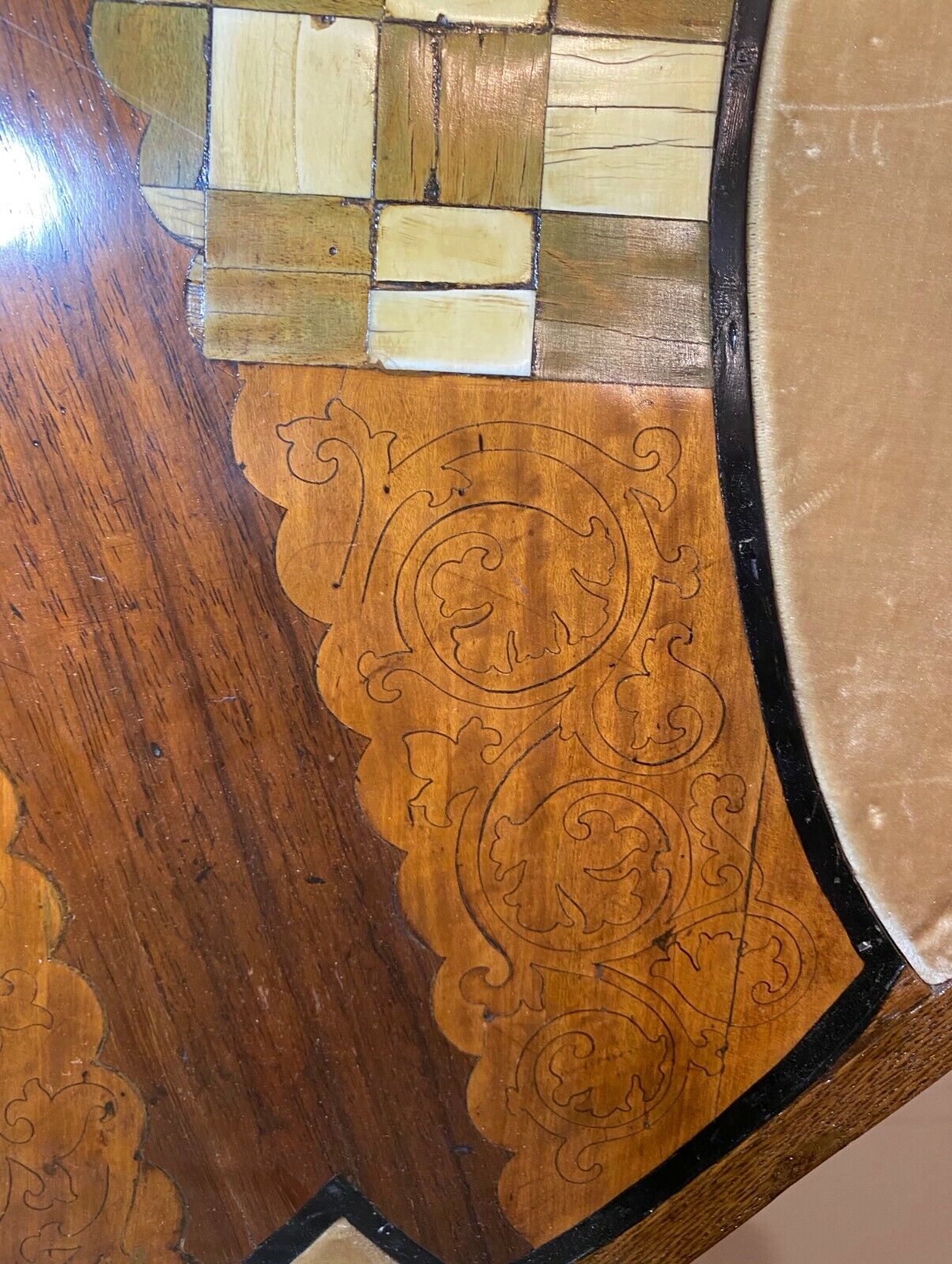 1700's heraldic wood marquetry coat of arms plaque