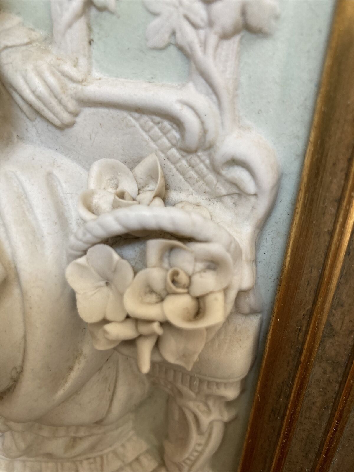 Meissen Art Scene - Castle Park Romance 1700's
