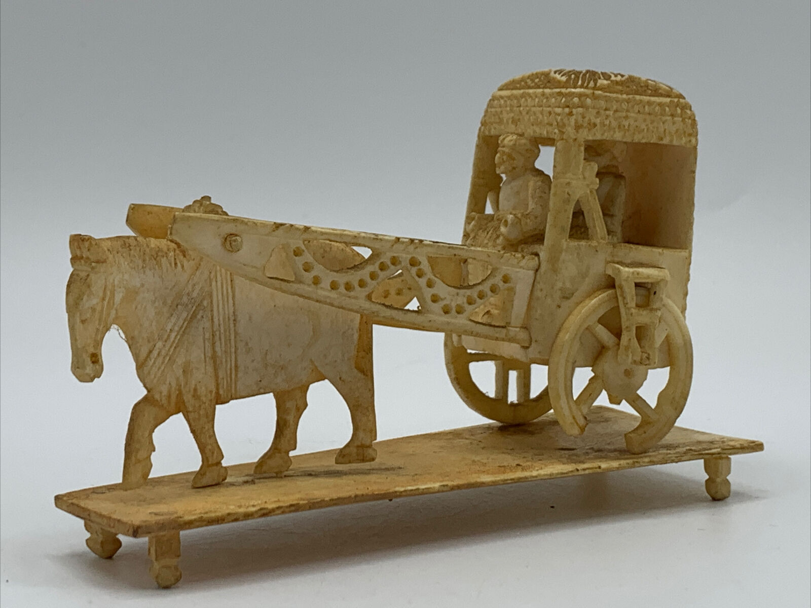 Late 1700s Inuit / Asian / Indian Chariot Artifact