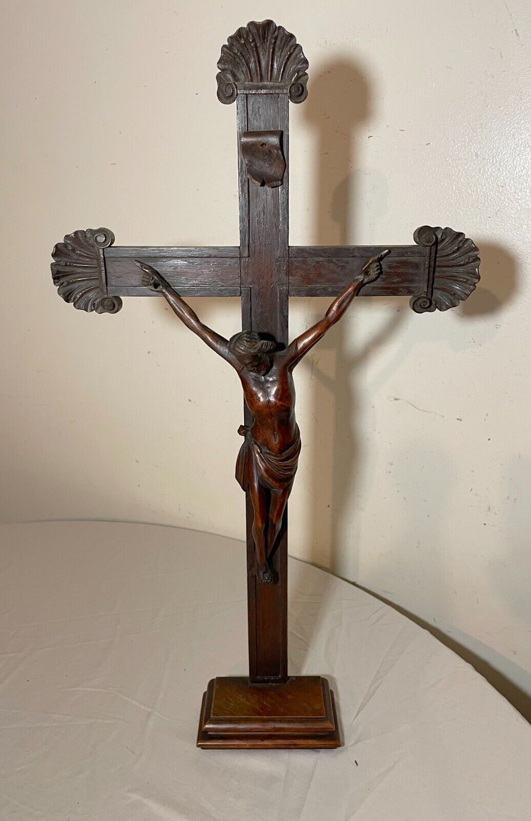 1700's hand carved religious Jesus Christ crucifix cross