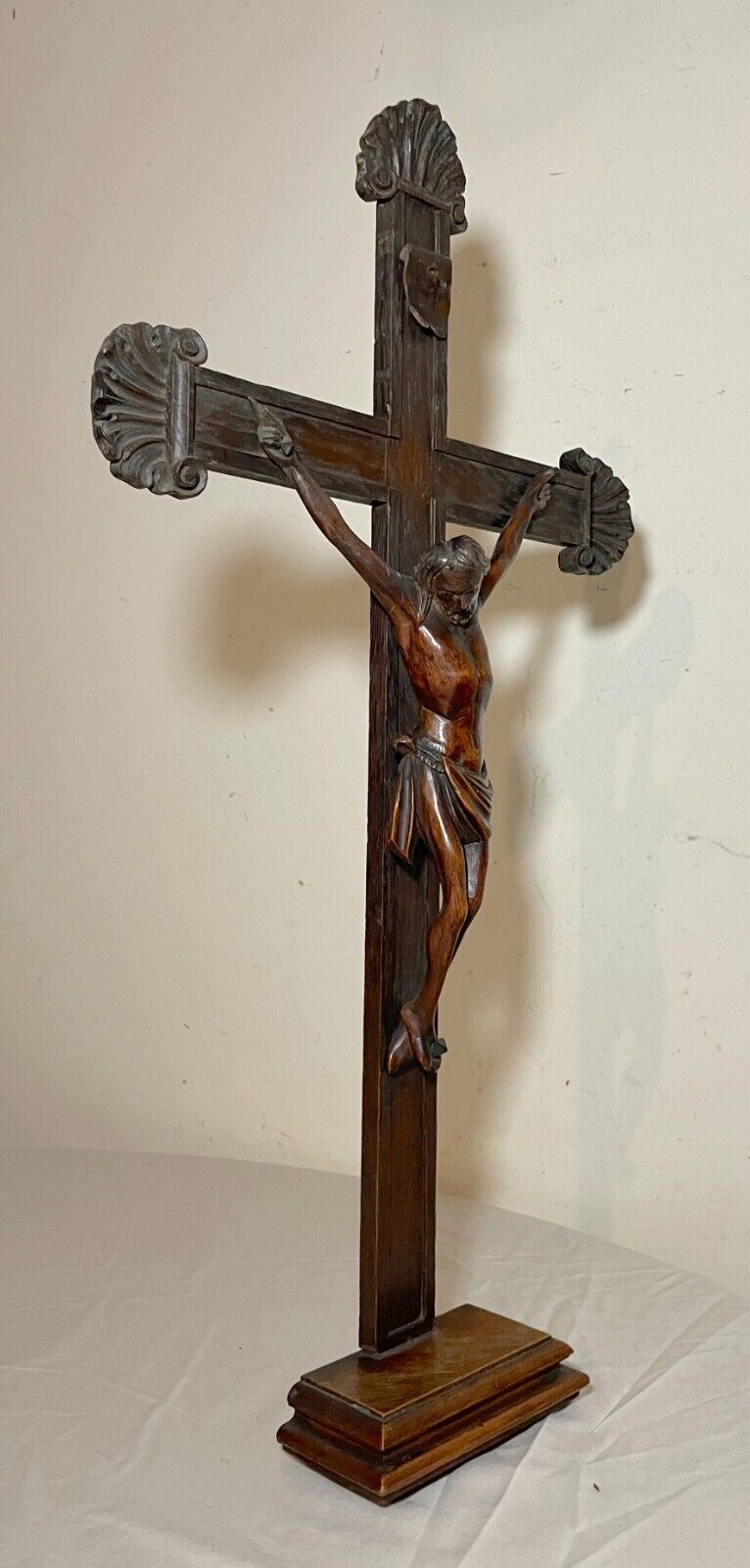 1700's hand carved religious Jesus Christ crucifix cross