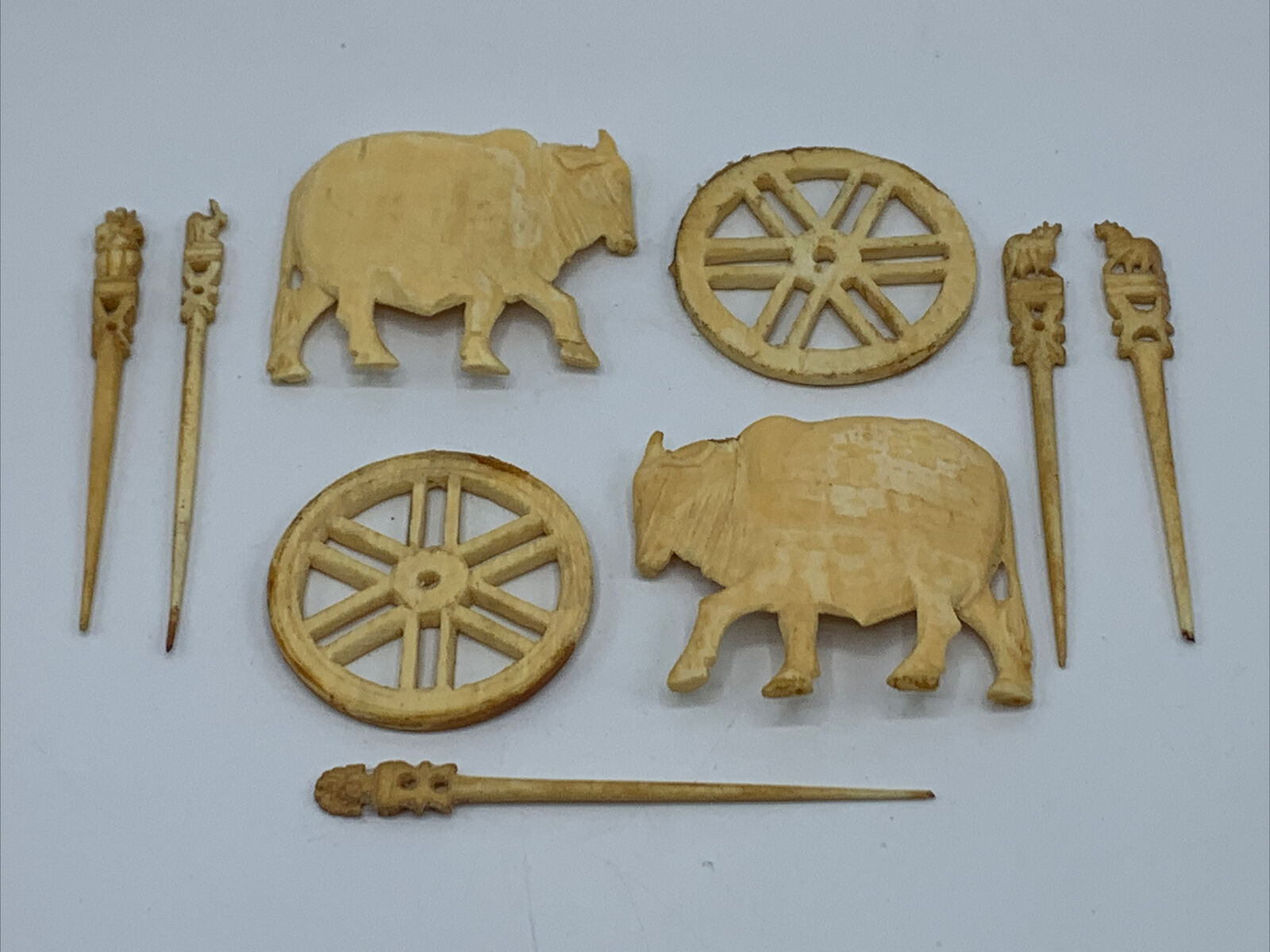 Late 1700s Inuit Asian Indian Carving Sculpture Artifacts