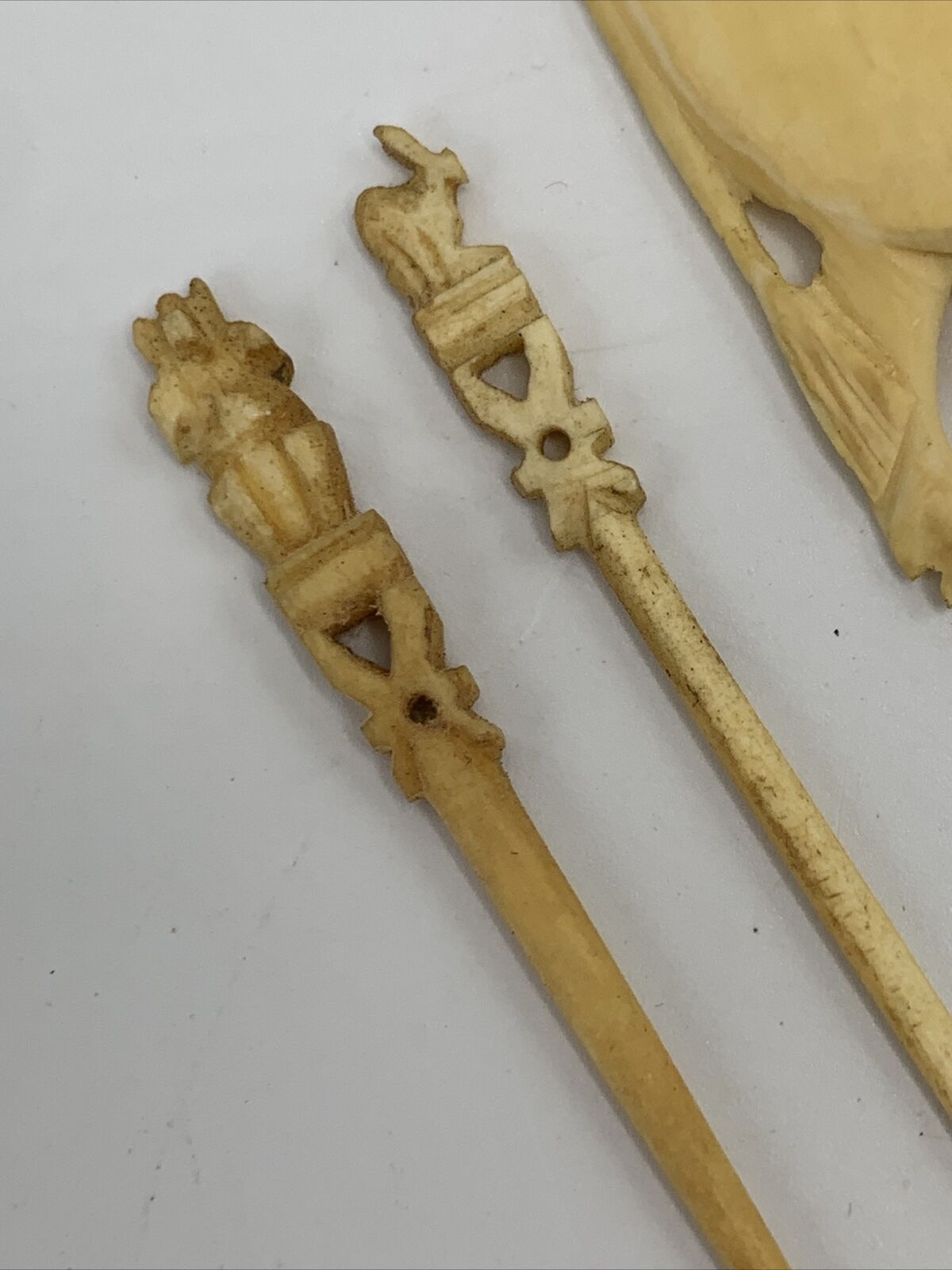 Late 1700s Inuit Asian Indian Carving Sculpture Artifacts