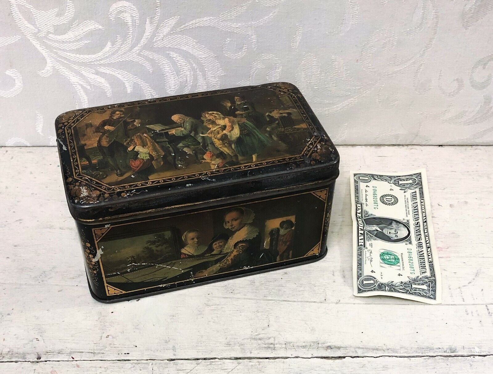 Tin Box with Dutch Master Style Painting Images
