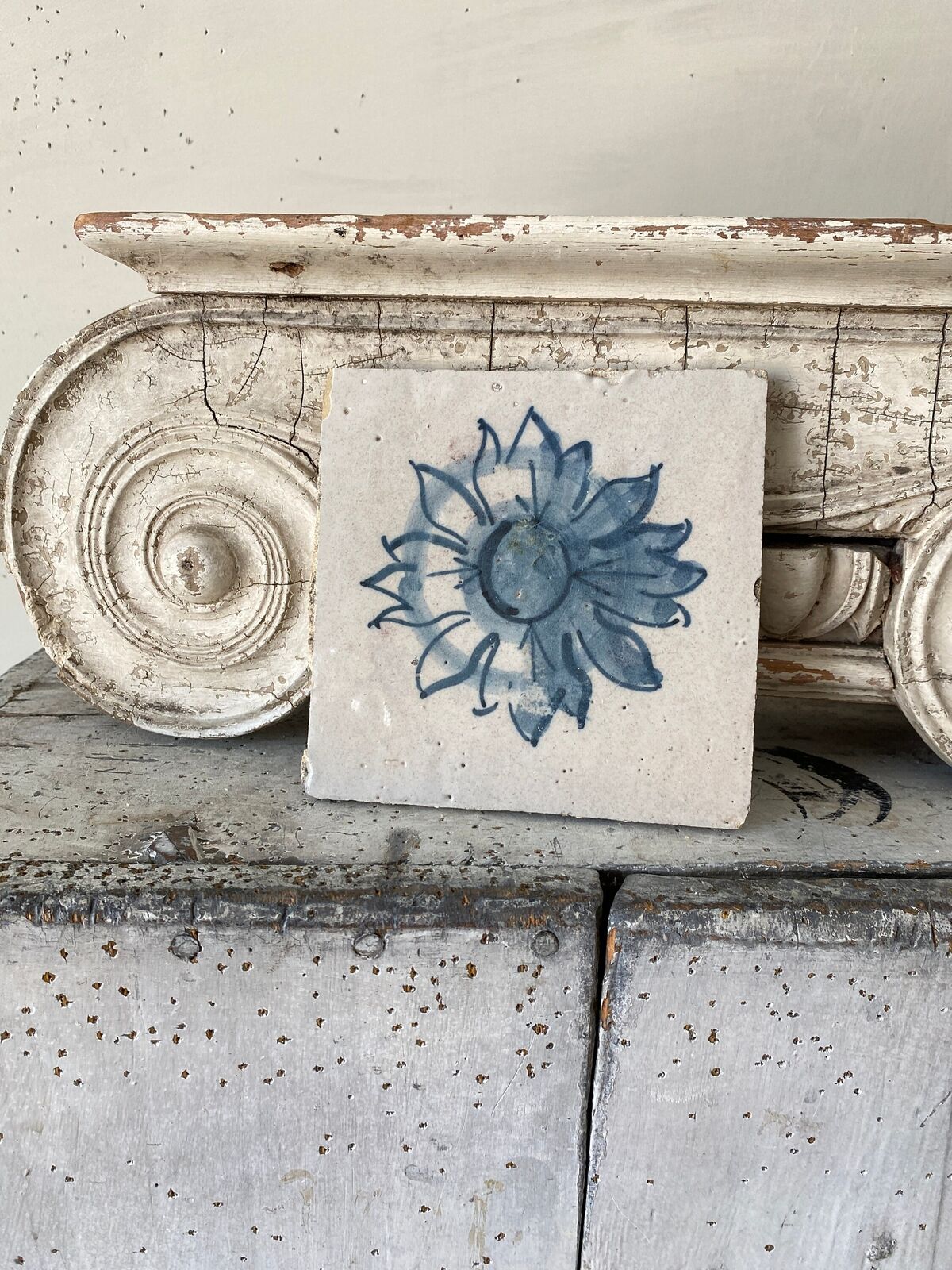 17th century Portuguese blue tile hand painted antique
