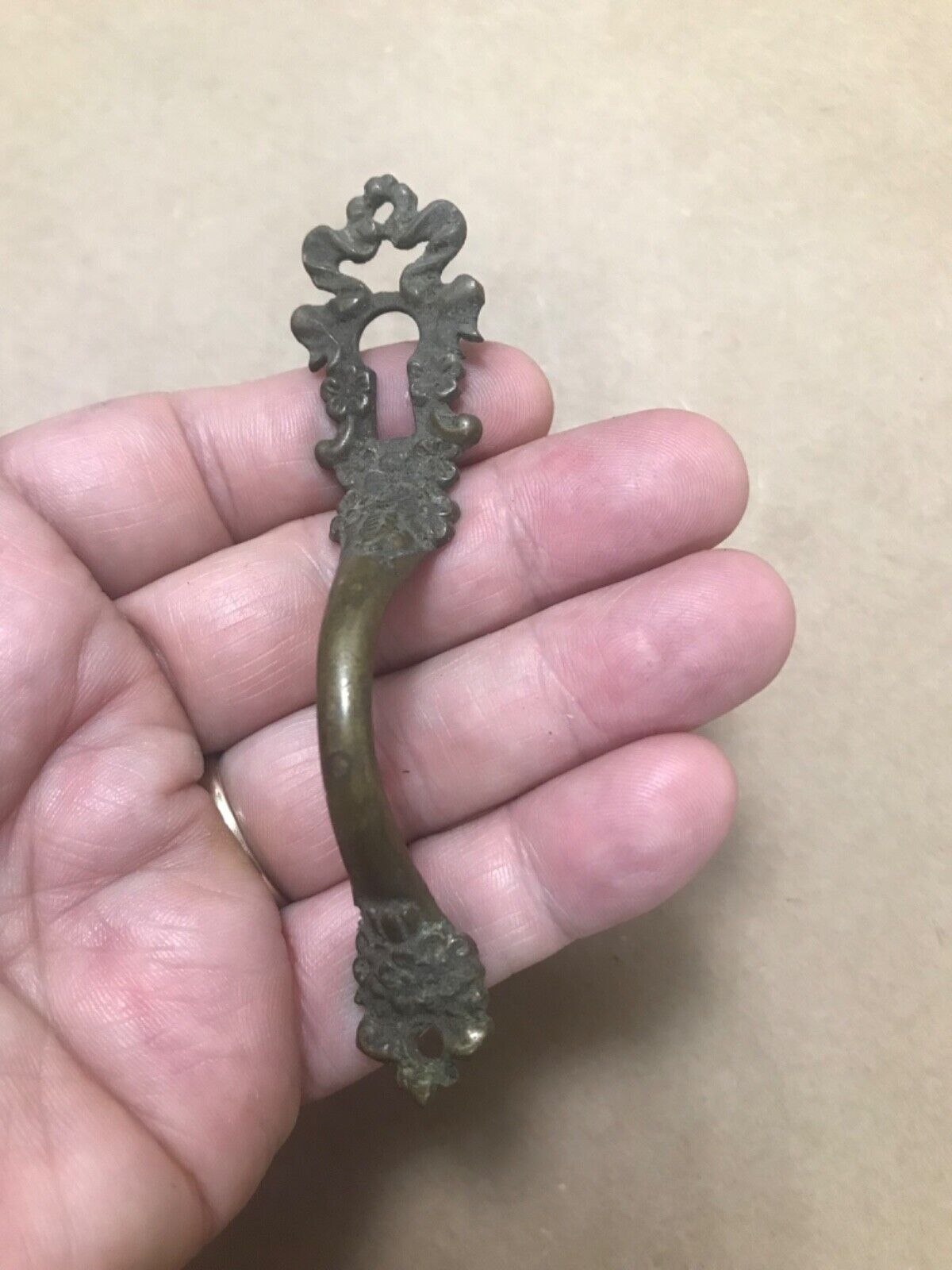 Victorian gilded brass China cabinet original per pull