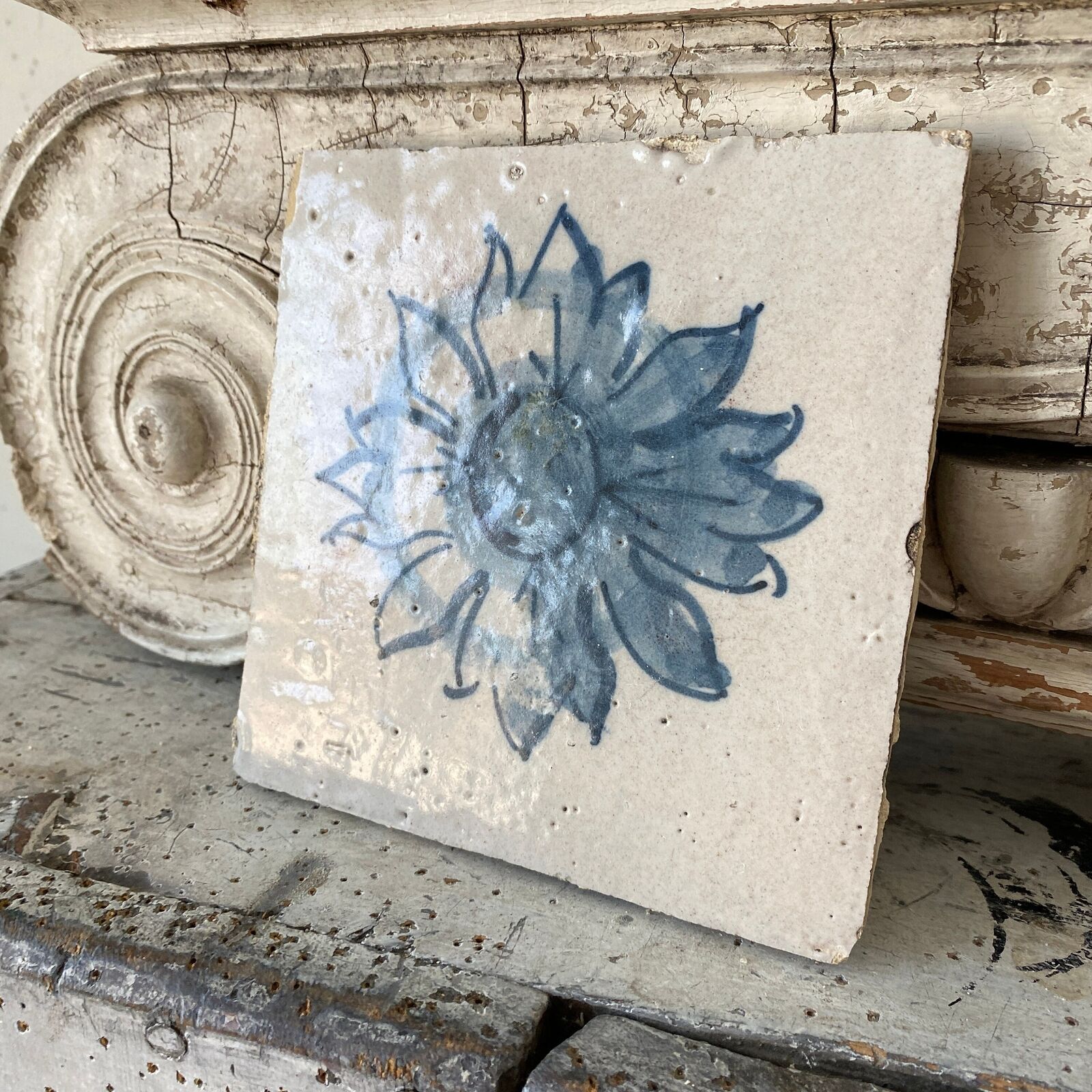 17th century Portuguese blue tile hand painted antique