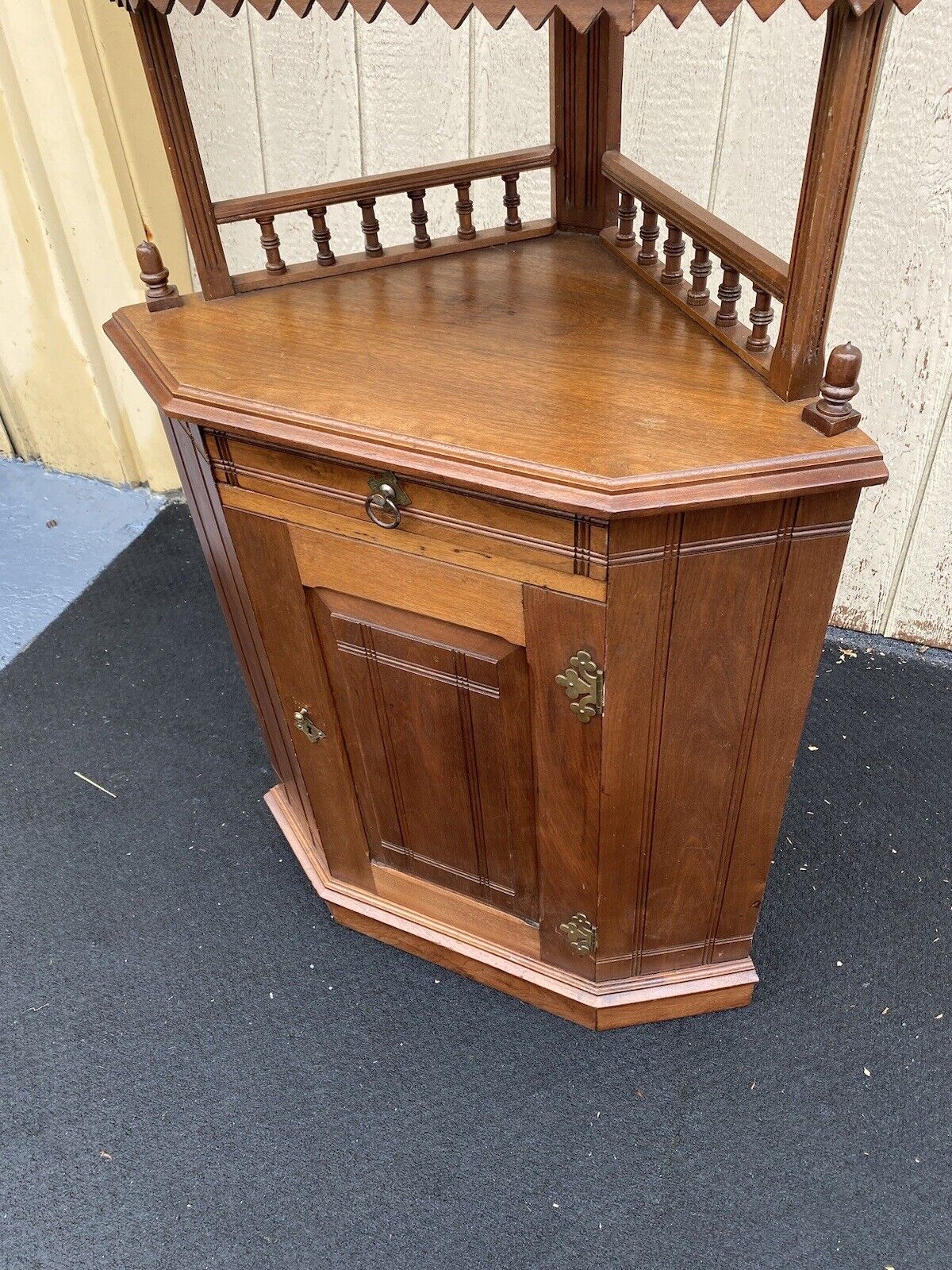 Victorian Walnut Corner Curio China Cabinet (64807)