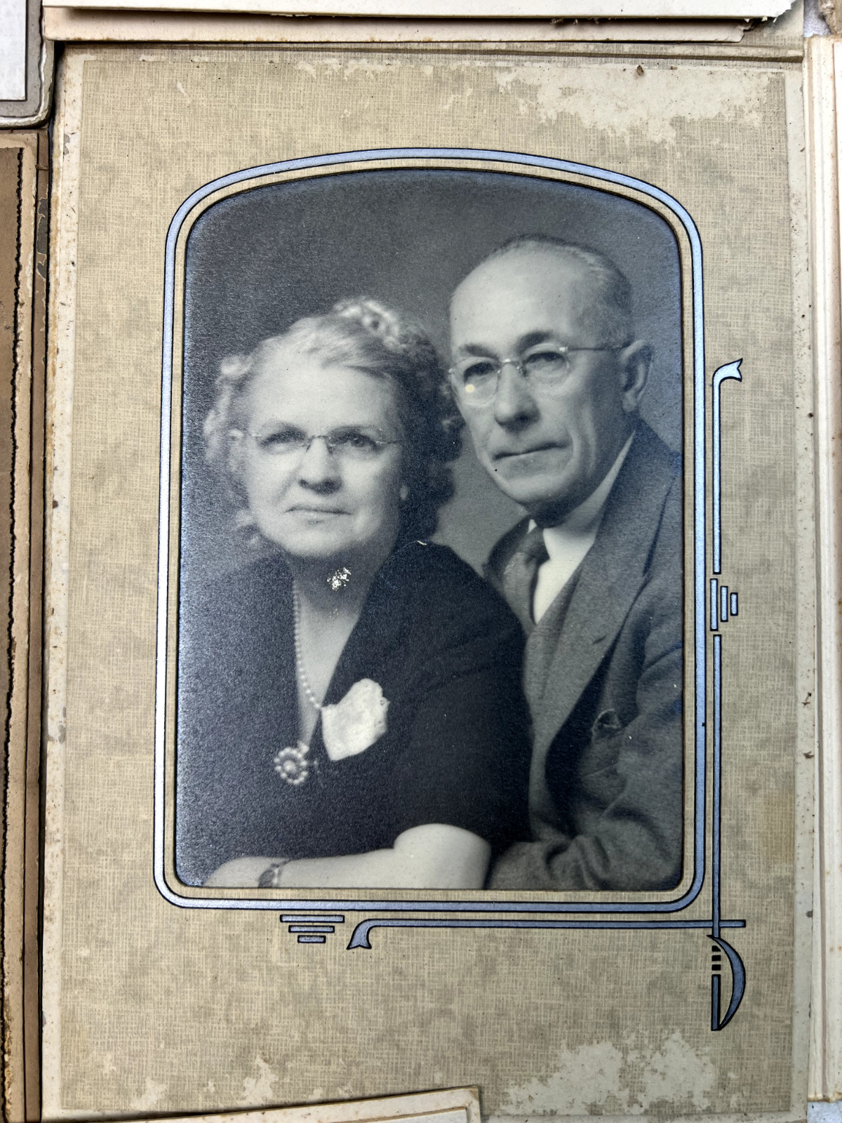 Lot of 12 Antique 1920s-1930s Cabinet Card Photos