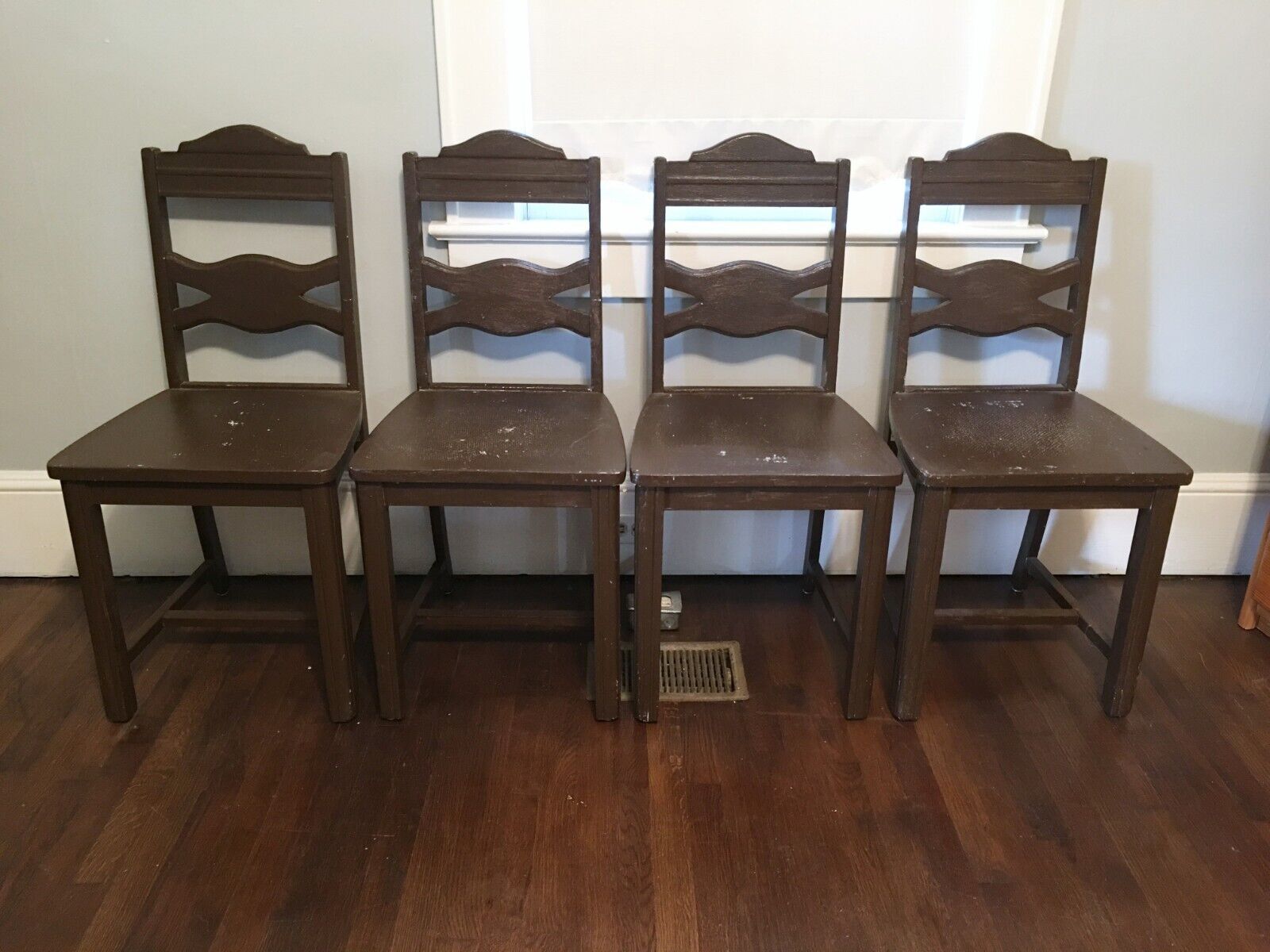 Rare Antique 1930s Porcelain Top Table with 4 Chairs