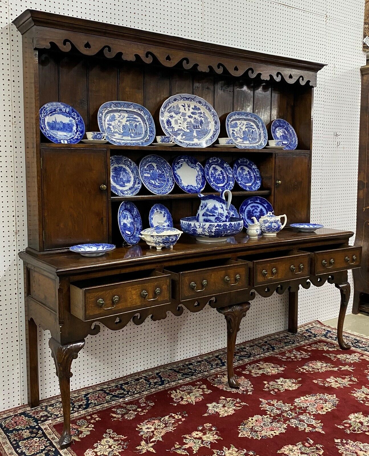 Vintage Welsh oak cupboard with four drawers (1920s)