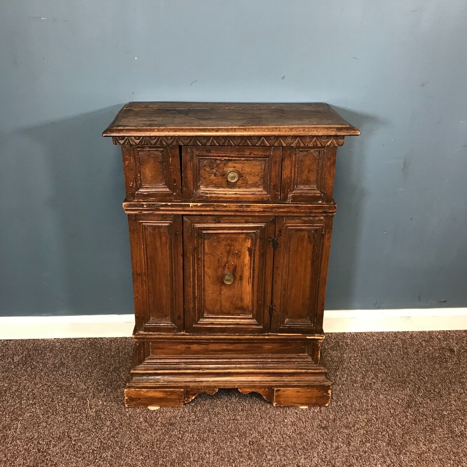 1700s Continental Small Cabinet / Stand