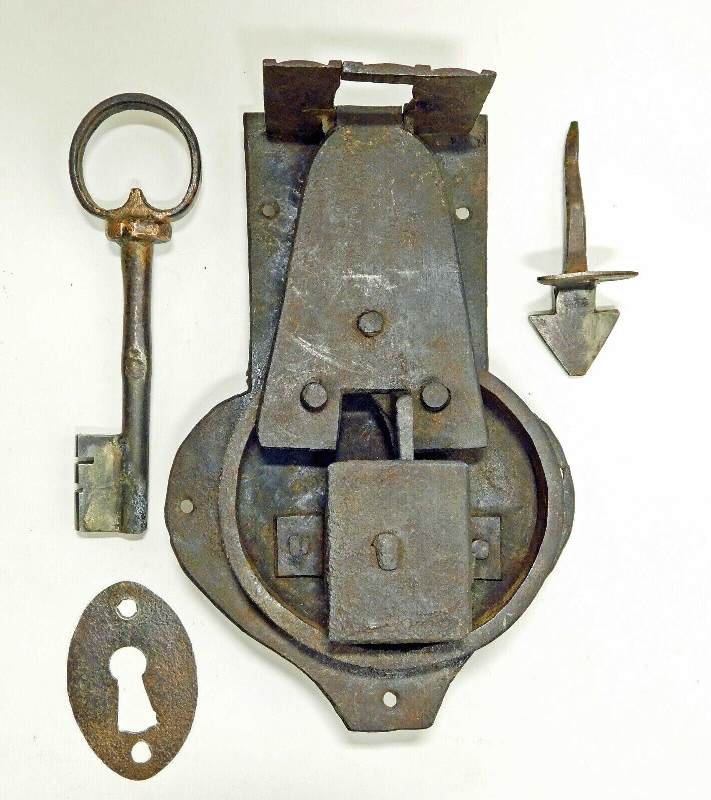 1700's Large Wrought Iron Chest Grab Lock Working