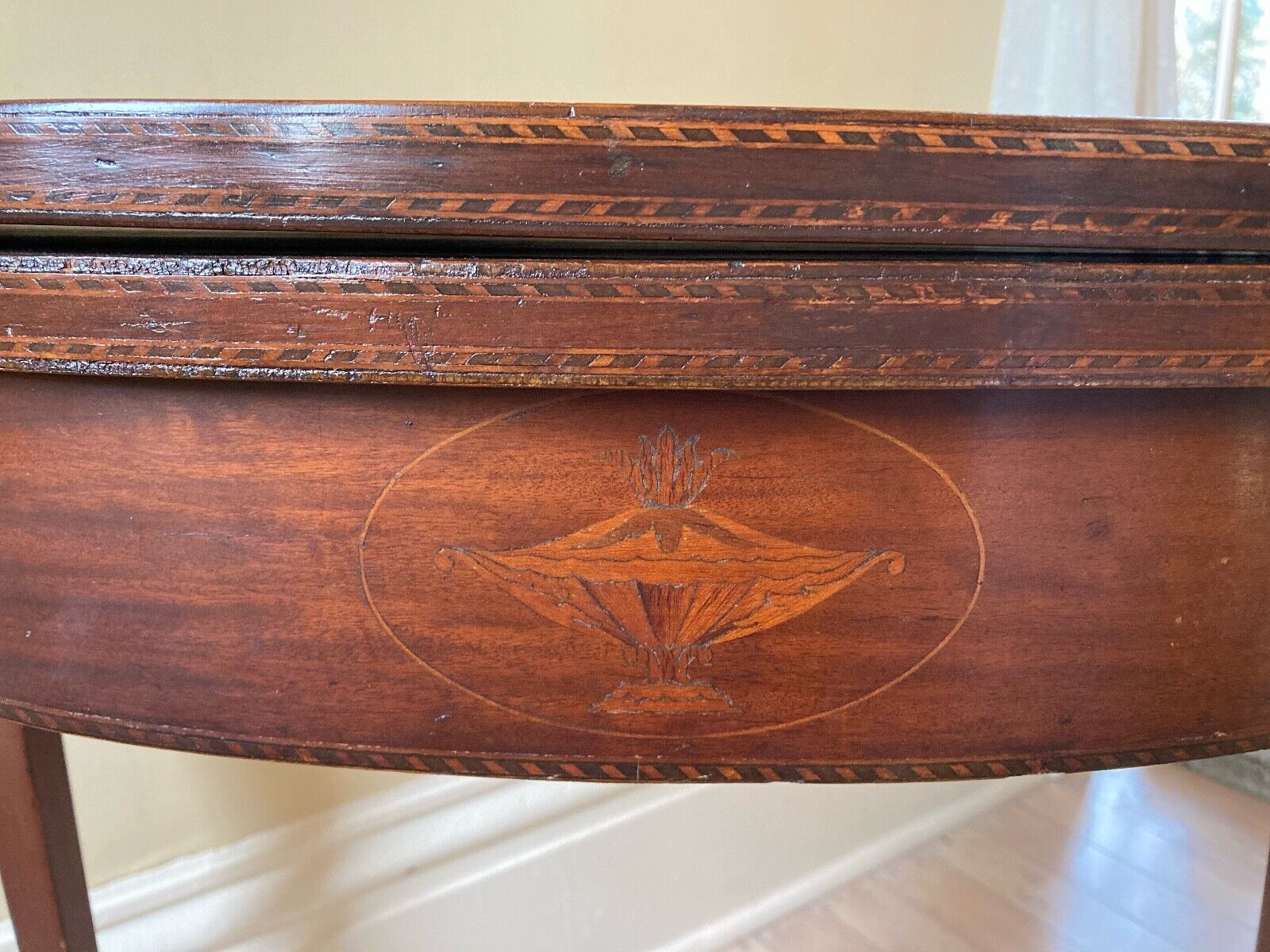 Ornate Inlaid Hepplewhite Style Mahogany Card Table