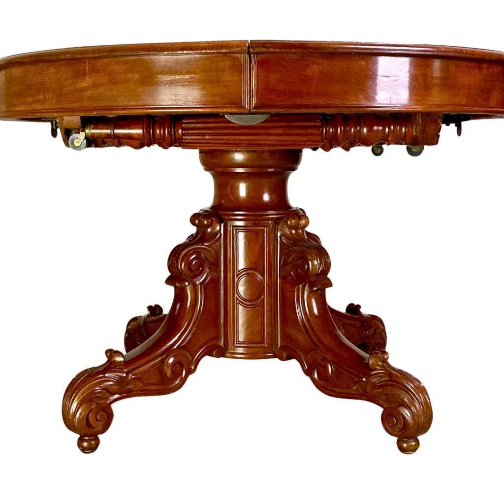 Victorian Round Banquet Dining Table - 10 Feet #22066