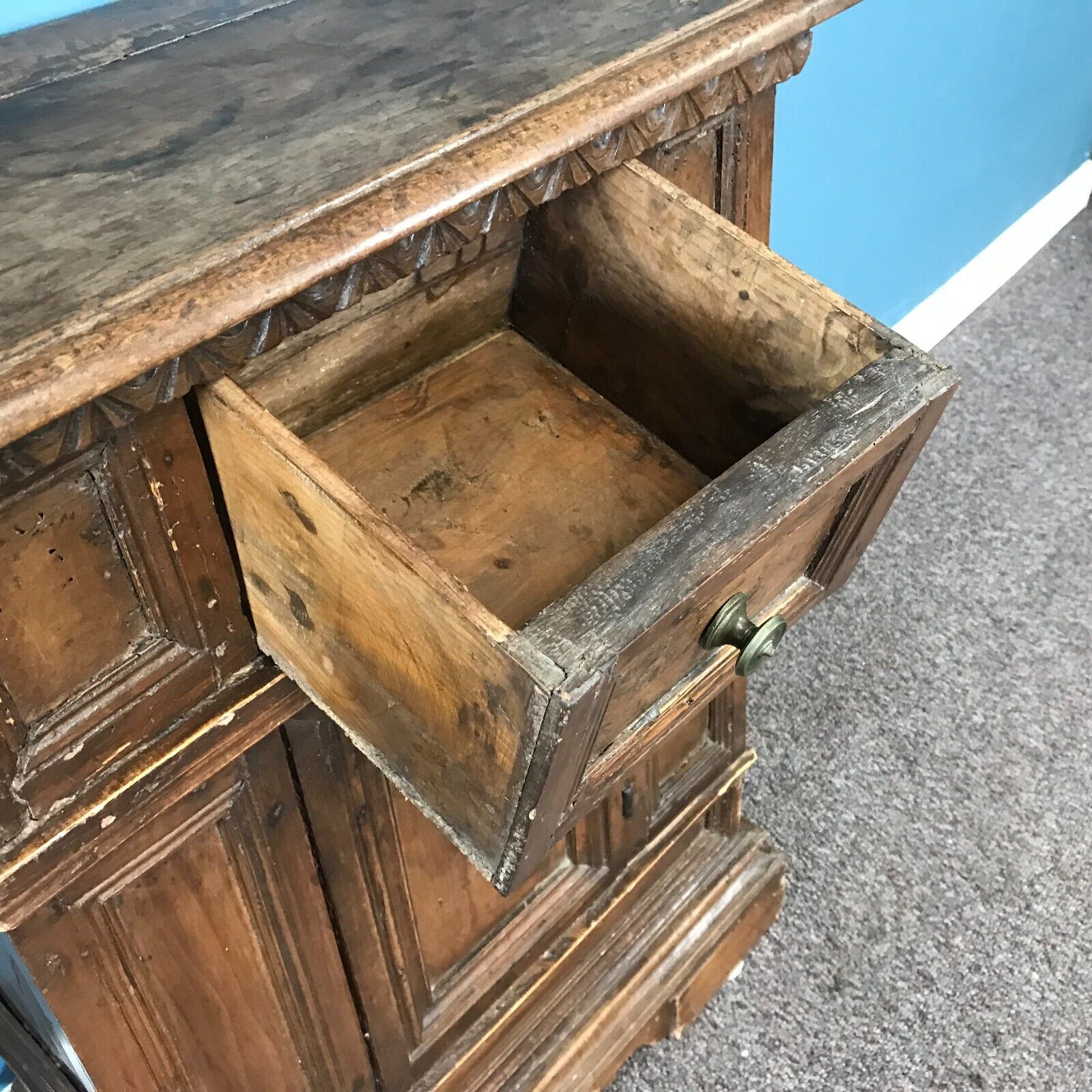 1700s Continental Small Cabinet / Stand