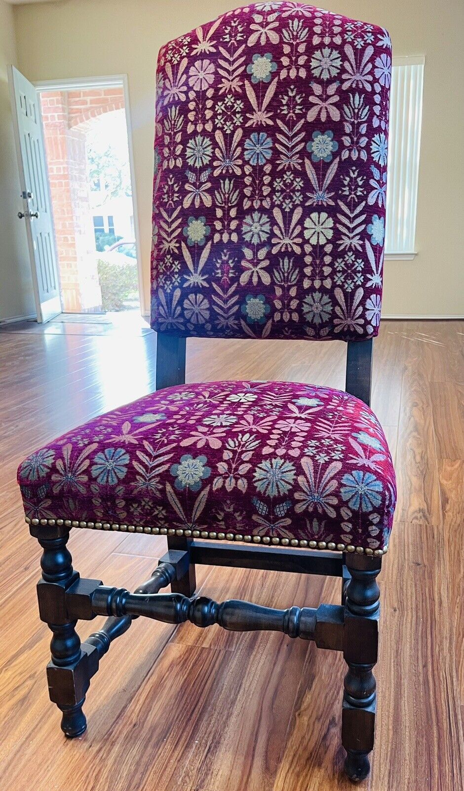 Vintage Chair Classic Design