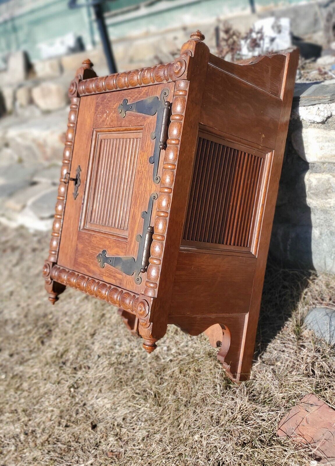 Vintage Victorian Quartersawn Oak Medicine Cabinet