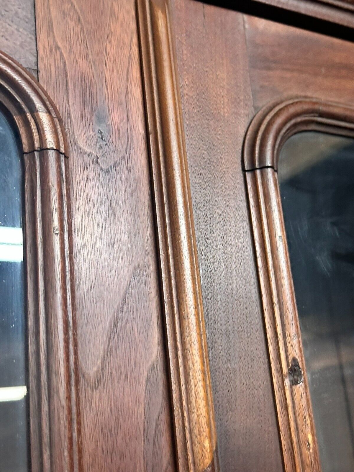 Victorian burl walnut cabinet bookcase desk - 1860s