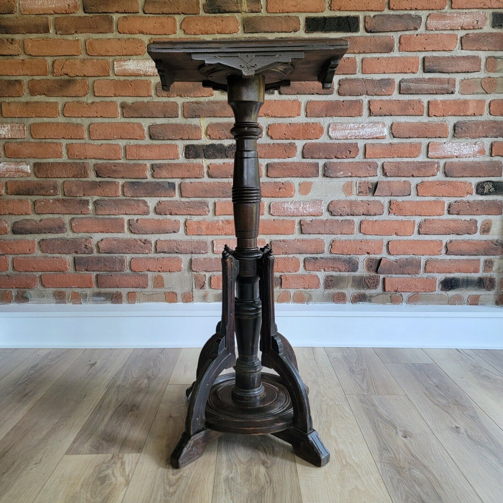Late 1800s Eastlake Victorian Pedestal Table, 36" Tall