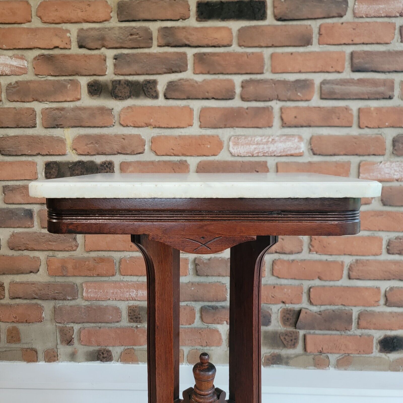 Victorian White Marble and Walnut Parlor Table - 29