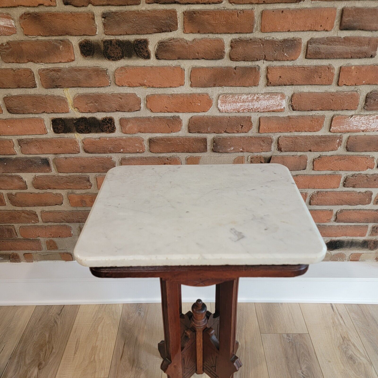 Victorian White Marble and Walnut Parlor Table - 29