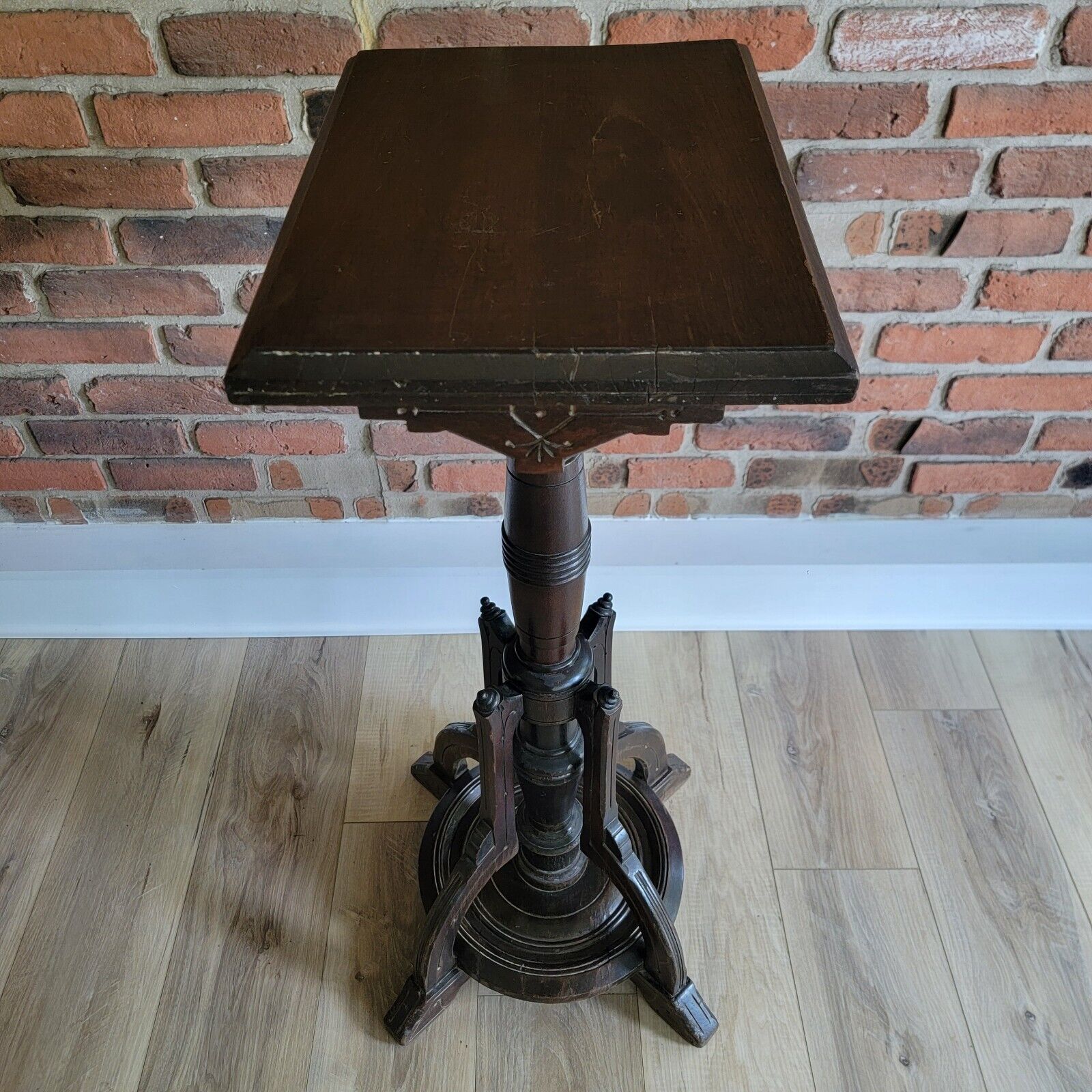 Late 1800s Eastlake Victorian Pedestal Table, 36" Tall
