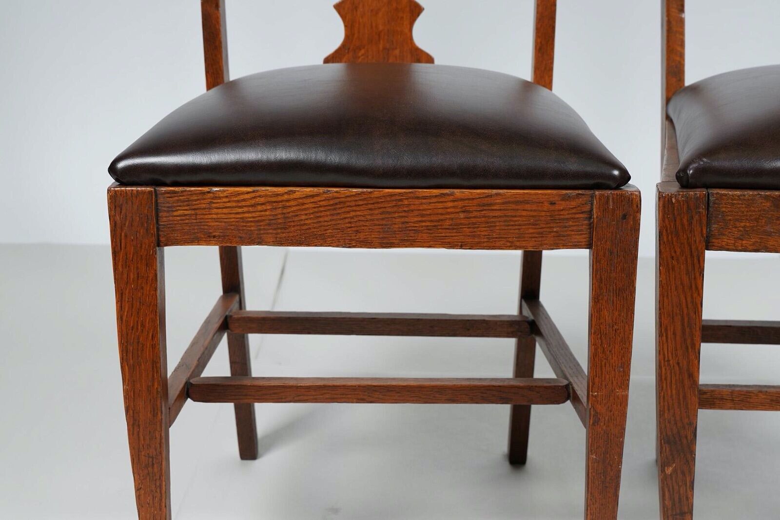 Antique American Oak Dining Chairs - Set of 4
