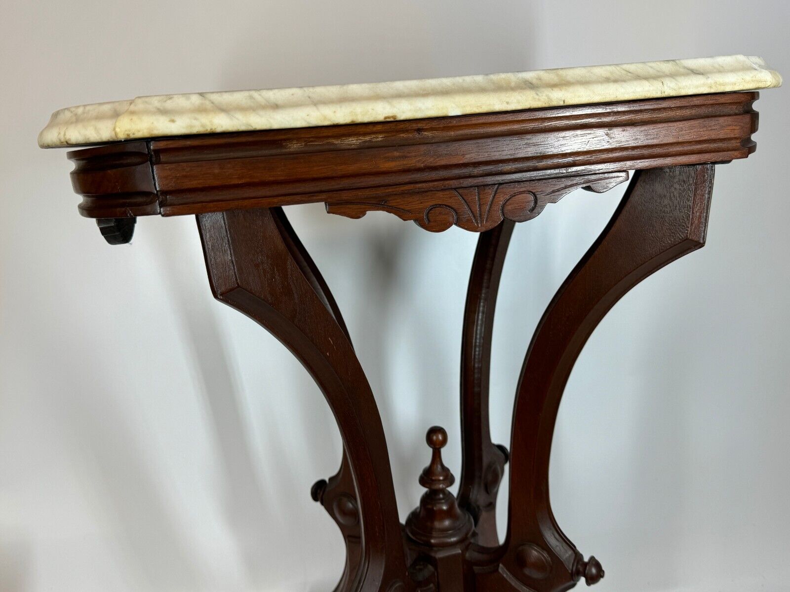 1835 Victorian Marble Top Carved Walnut Hall Table