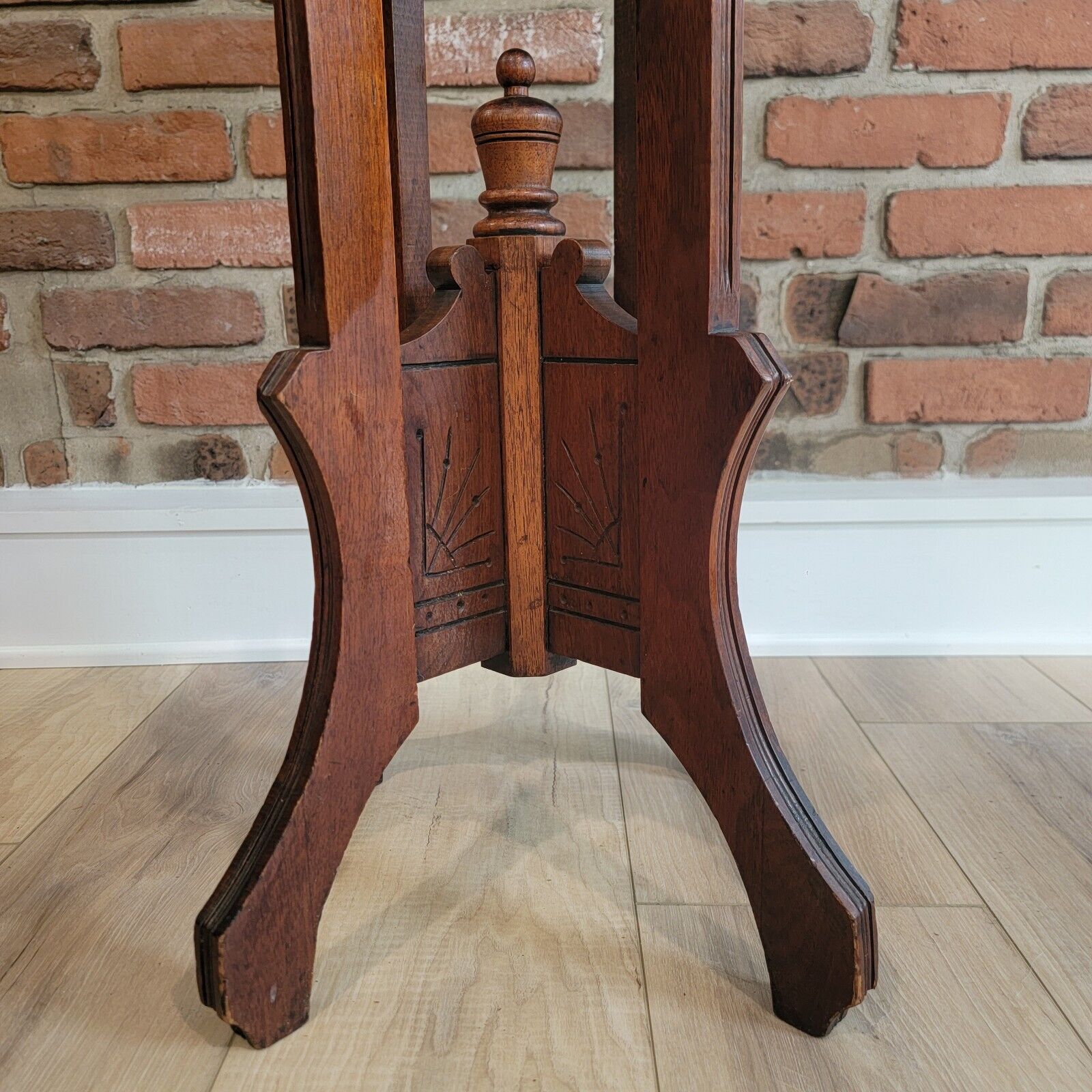 Victorian White Marble and Walnut Parlor Table - 29