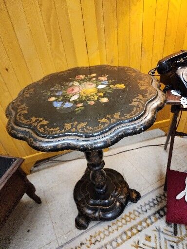 French Victorian pedestal accent Tilt Table with Pearl Inlay
