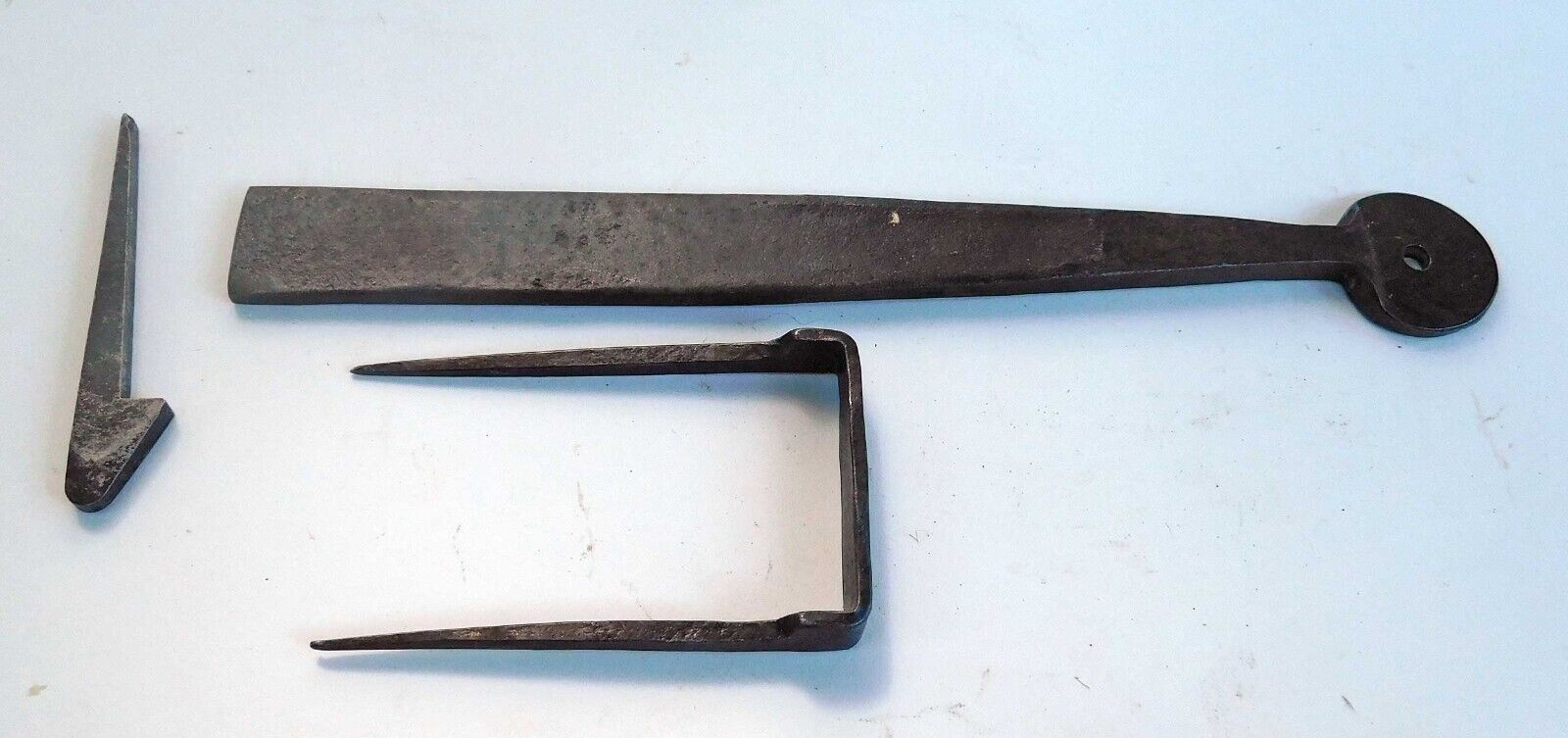 1800's Wrought Iron Suffolk Thumb Latch - Complete Vintage