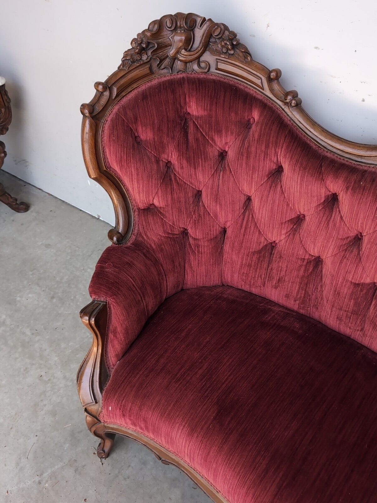 Victorian Rosewood Settee with Intricate Carvings
