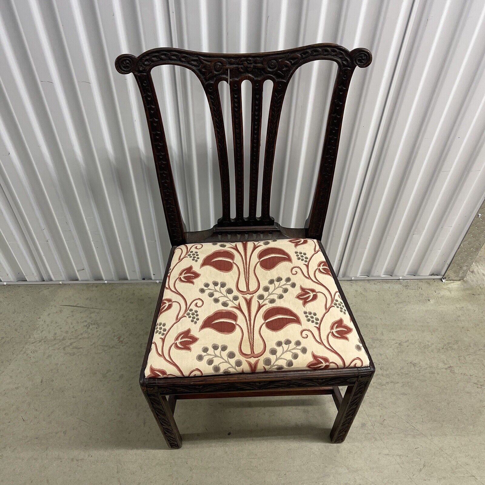 American Antique Chair, 18-19th Century
