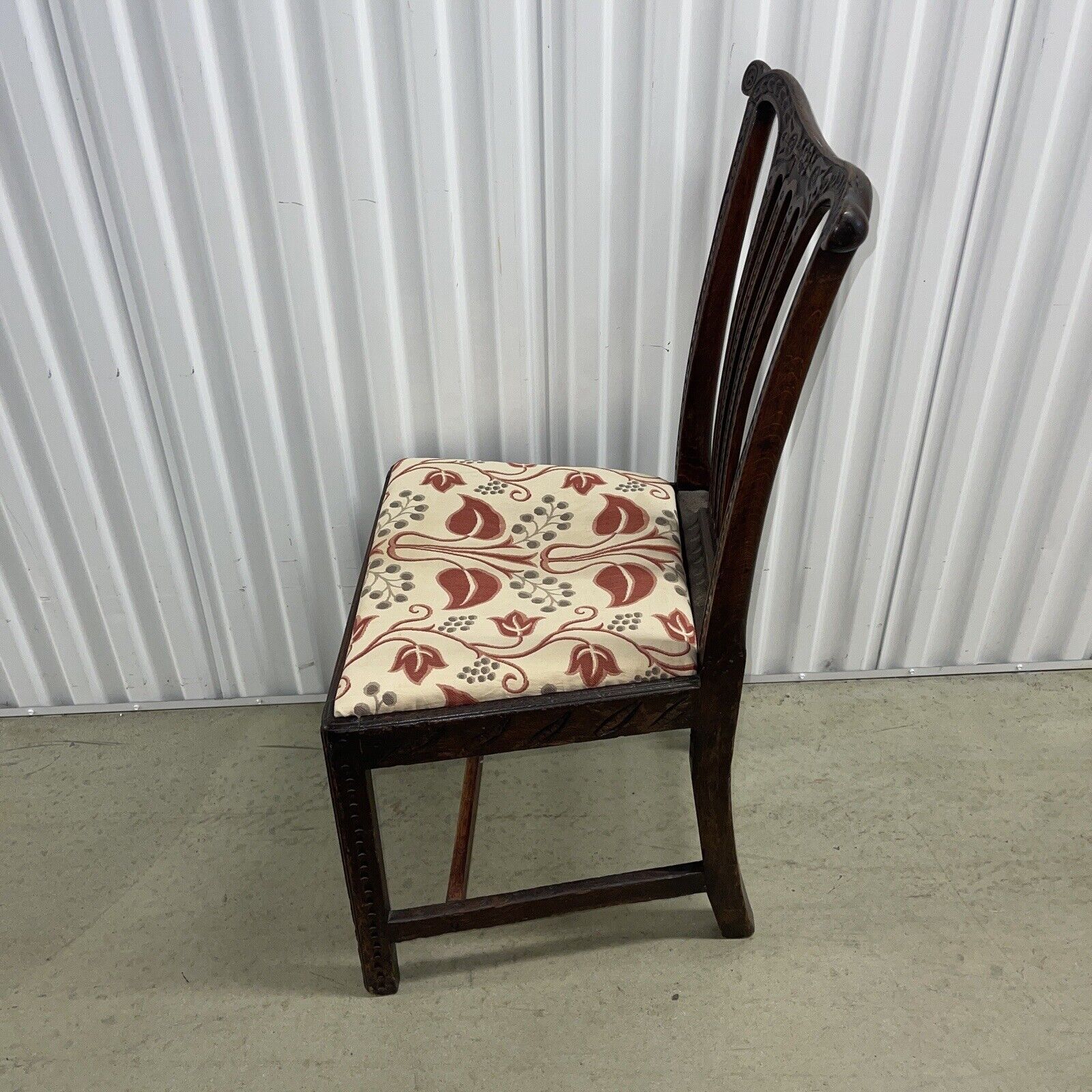 American Antique Chair, 18-19th Century