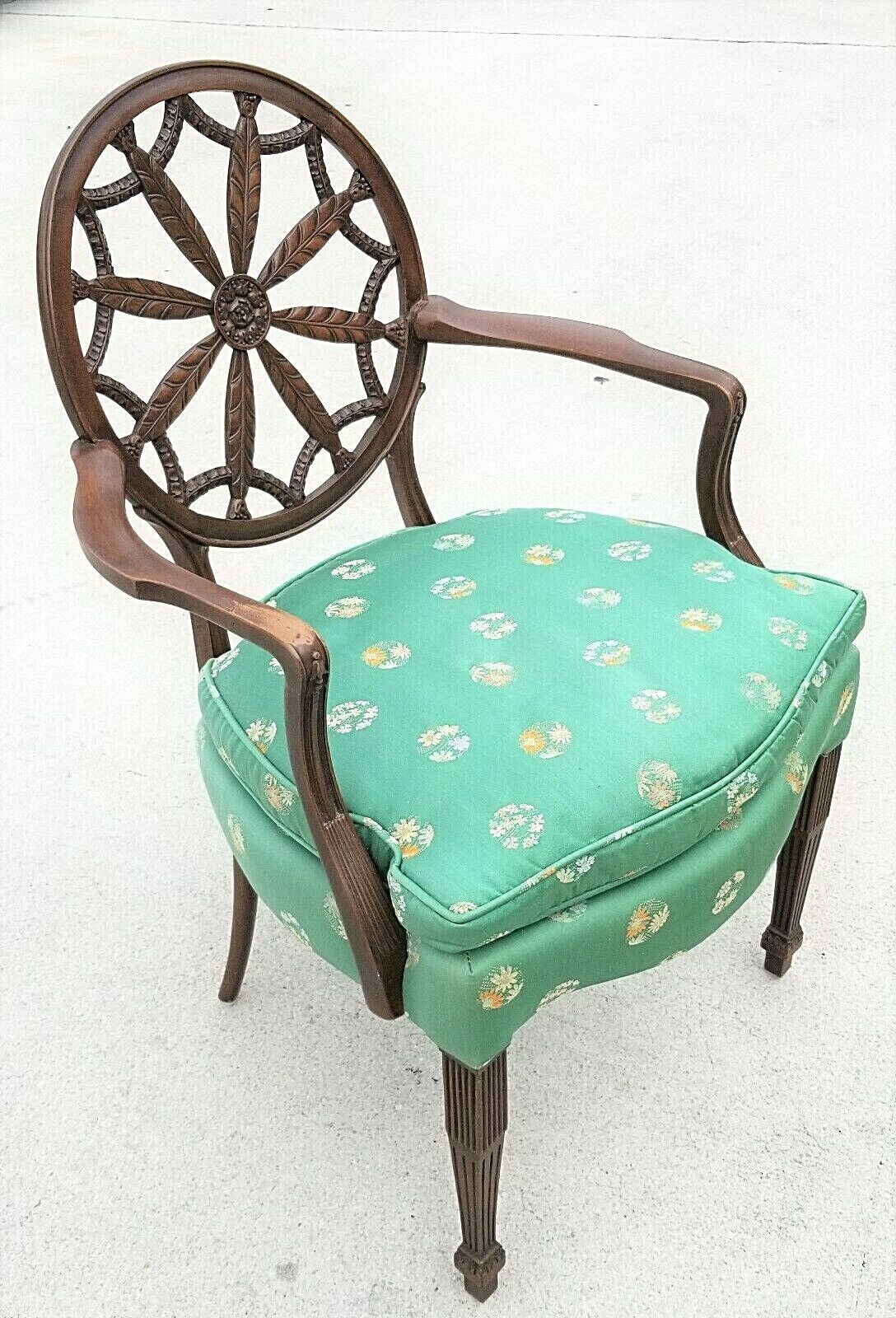 Georgian Mahogany Hepplewhite Armchair in Robert Adam Style