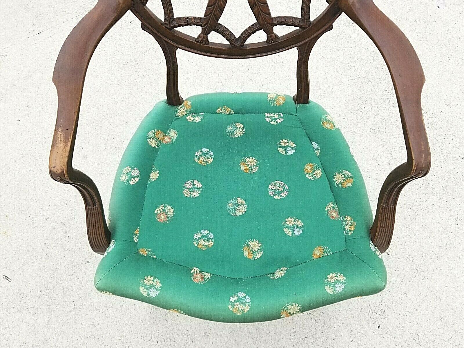 Georgian Mahogany Hepplewhite Armchair in Robert Adam Style