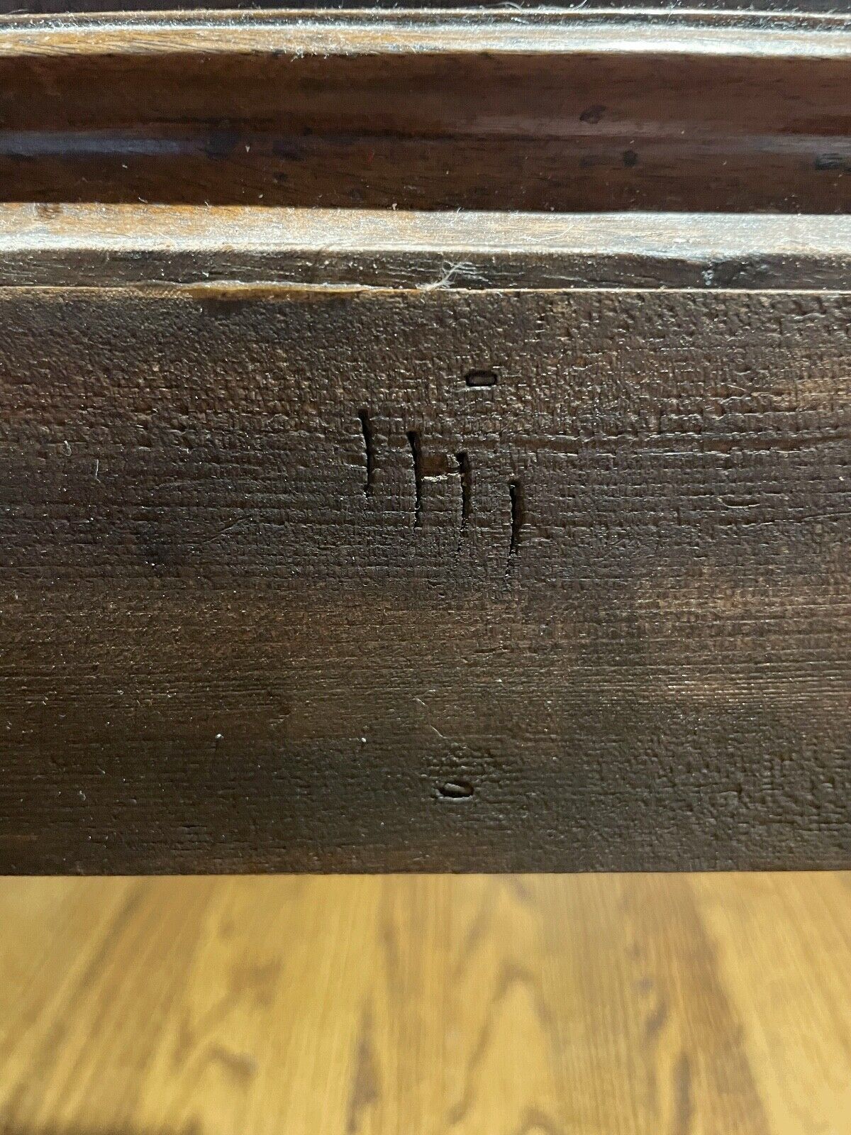 Set of 4 Queen Anne Chairs - 1700s American