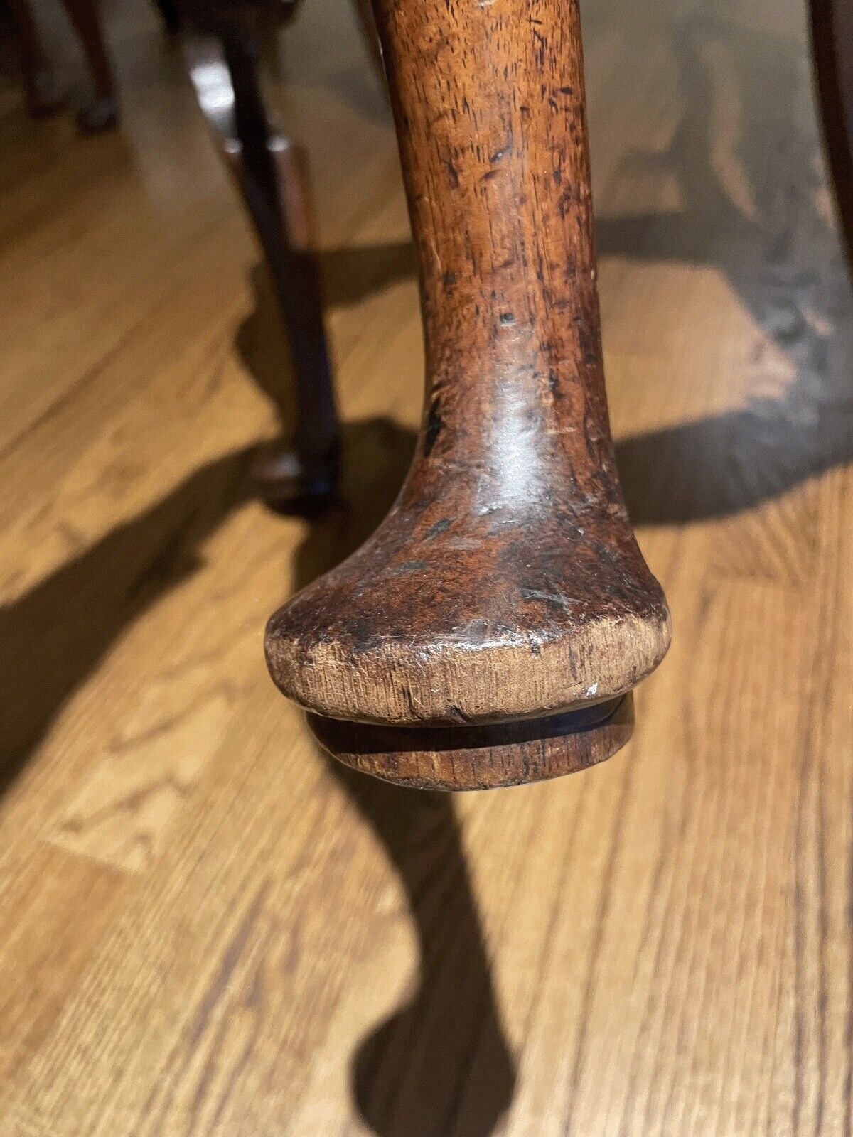 Set of 4 Queen Anne Chairs - 1700s American