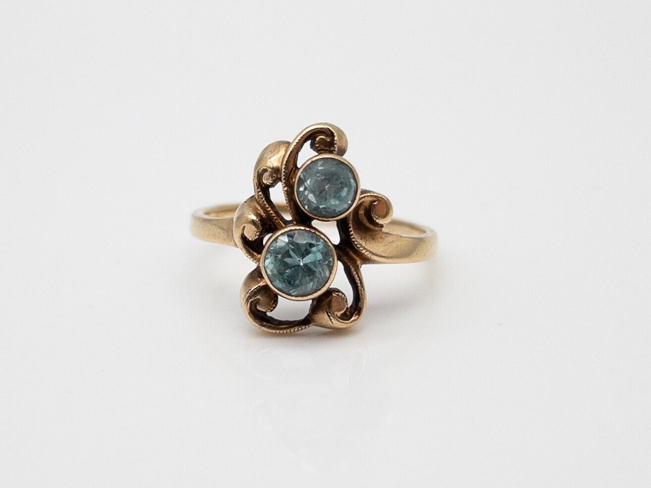 Antique 1900s Edwardian 1.50ct Natural 2 STONE Blue Zircon 10k Yellow Gold Ring