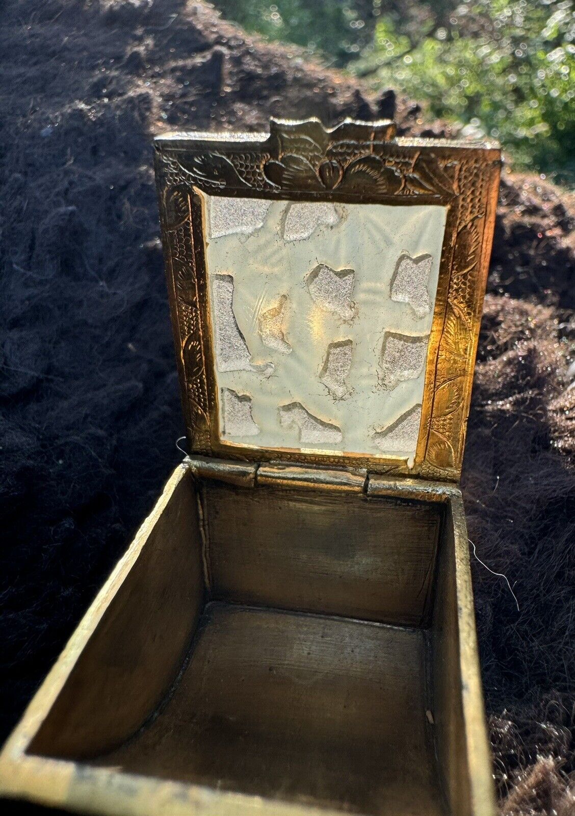 BRASS Jade Box old Vintage Antique stamps earrings pills 1900s 1x1" see story