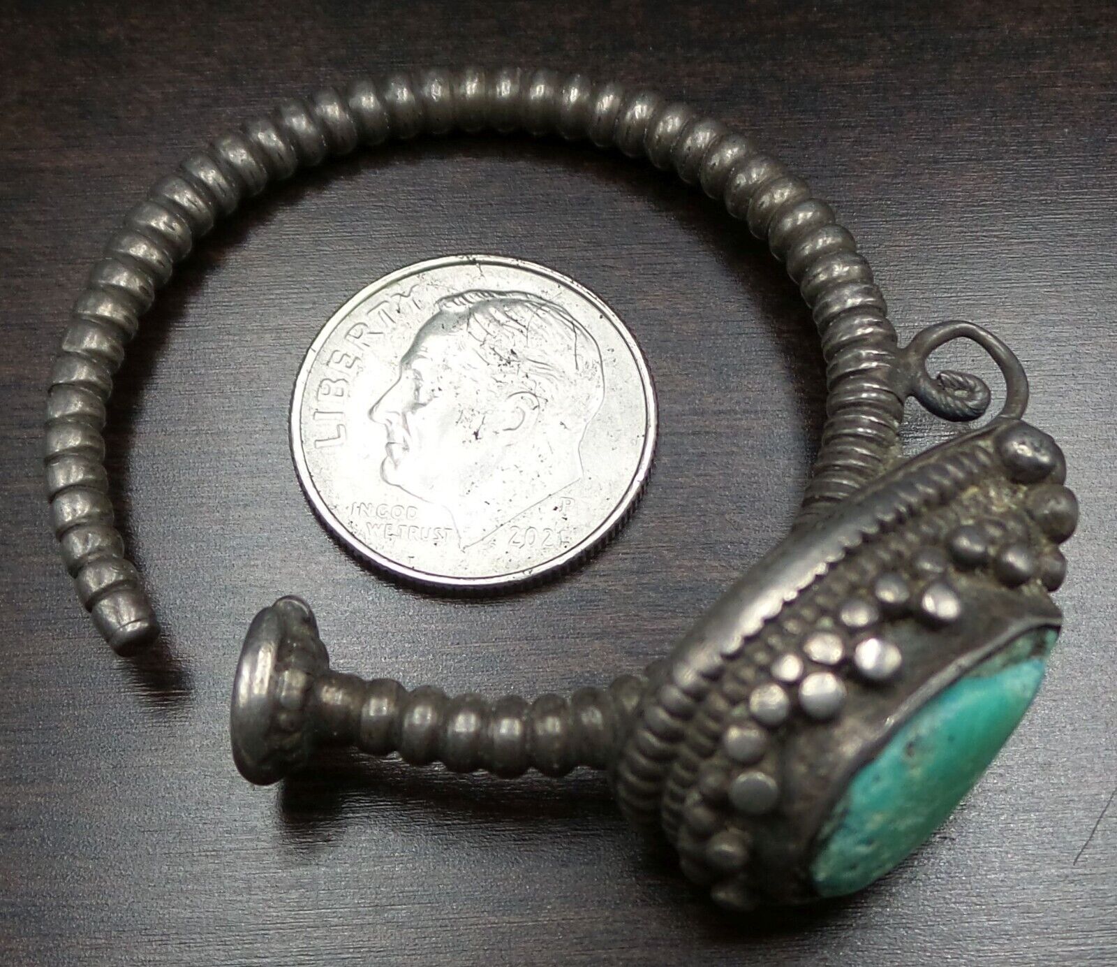 Beautiful Antique 1900s Tibetan/Himalayan Silver & Turquoise Earring