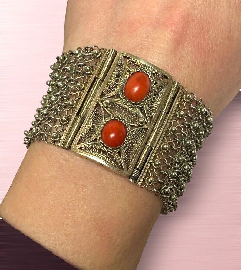 ANTIQUE 1800’s Georgian FRENCH STERLING SILVER CORAL ORNATE CHAIN MAIL BRACELET