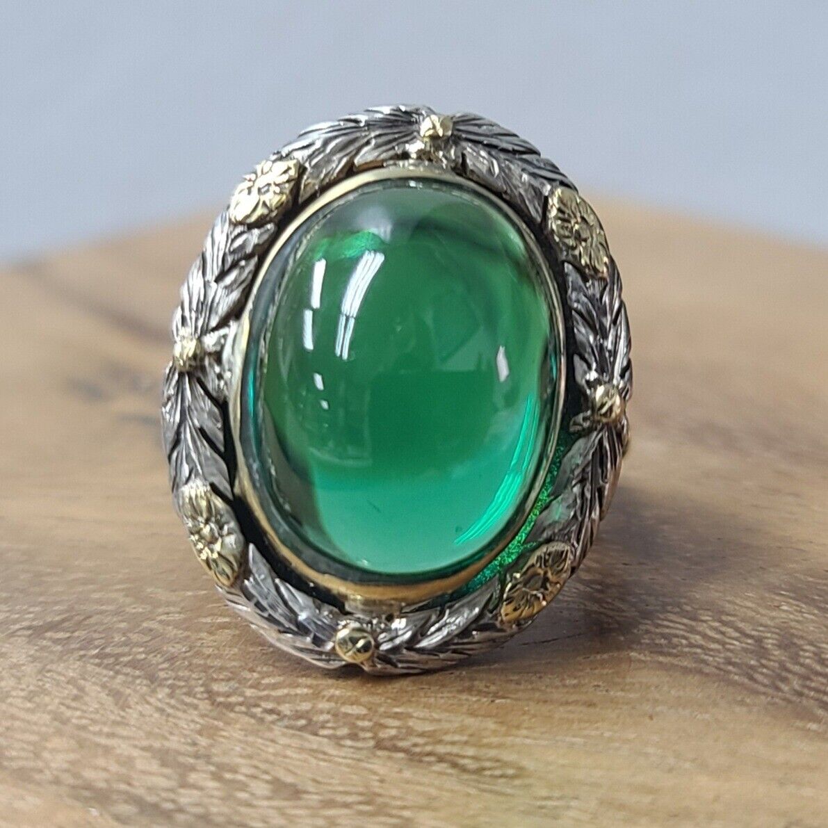 VINTAGE 14K TWO-TONE GOLD RING 10.65CT. GREEN EMERALD CABOCHON OVAL CIRC 1900'S